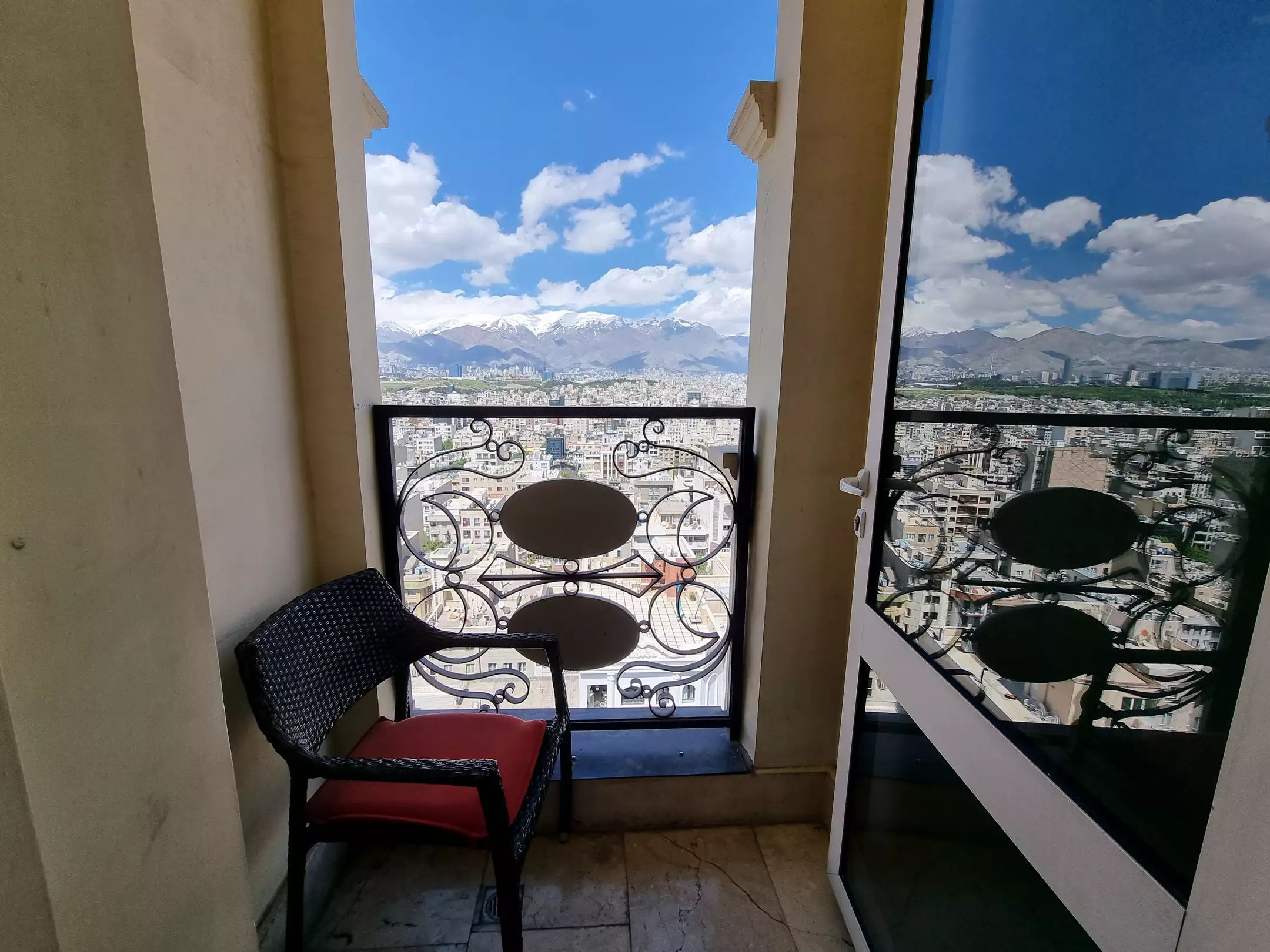 Alibaba https://cdn.alibaba.ir/ostorage/hotel-accommodation-images/68872158a1e6f83605b7da54_دبل بالکن دار (1).webp